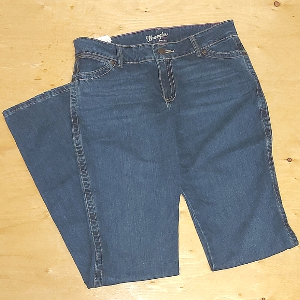 NWT Wrangler 'Mae' Boot Cut Blue Jeans, Size 9/10 X 36